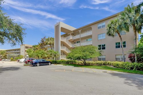 o1-3003 Portofino Isle, Coconut Creek, FL, 33066 | Card Image