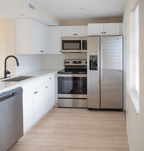 209-3001 S Course Dr, Pompano Beach, FL, 33069-3993 | Card Image