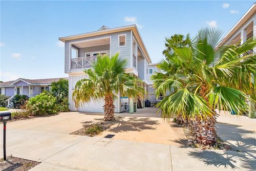 515 W Avenue C, Port Aransas, TX, 78373-4132 | Card Image