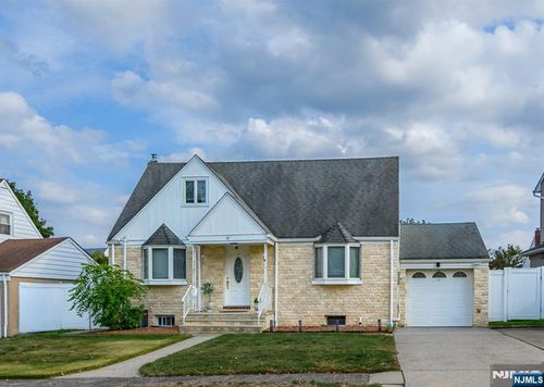 40 Winslow Ter, Fair Lawn, NJ, 07410-5412 | Card Image