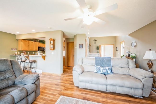 3516 Stoneview Cir Sw, Condo with 2 bedrooms, 2 bathrooms and null parking in Cedar Rapids IA | Image 4