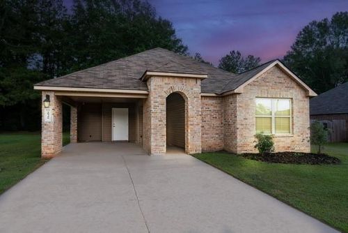 18349 Fox Hollow Loop, Hammond, LA, 70401-3776 | Card Image