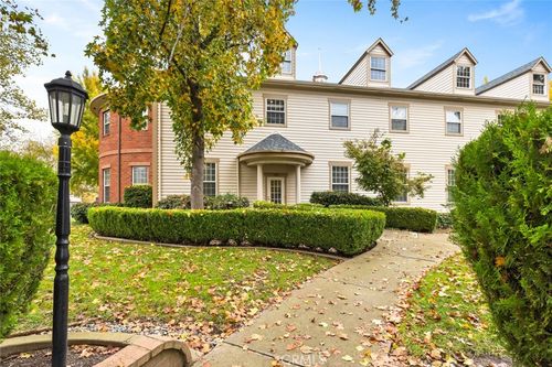 ste-108-55 Independence Cir, Chico, CA, 95973-4909 | Card Image