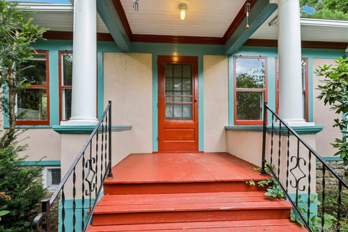 4320 Us Highway 209, Stone Ridge, NY, 12484-5607 | Card Image