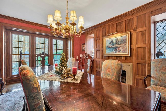 Dining | Image 15