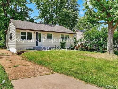 10617 Dunkeld Cir, Saint Louis, MO, 63137-3855 | Card Image