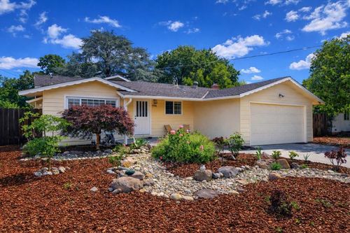 994 Getoun Drive, Concord, CA, 94518 | Card Image