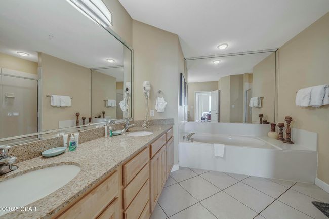 1302 - 10713 Front Beach Rd, Condo with 3 bedrooms, 2 bathrooms and null parking in Panama City Beach FL | Image 16