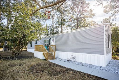 800 Columbia Dr, Myrtle Beach, SC, 29577-4183 | Card Image