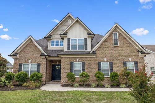 7013 Harriswood Ln, Murfreesboro, TN, 37129-3743 | Card Image
