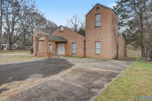 16927 County Road 400, Hillsboro, AL, 35643-3936 | Card Image