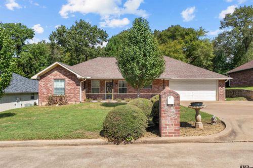 201 Homestead Dr, Palestine, TX, 75801-4353 | Card Image