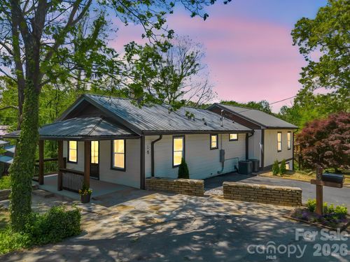 18 Worley Place, Asheville, NC, 28806 | Card Image