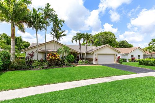 10094 Crosswind Rd, Boca Raton, FL, 33498-4737 | Card Image