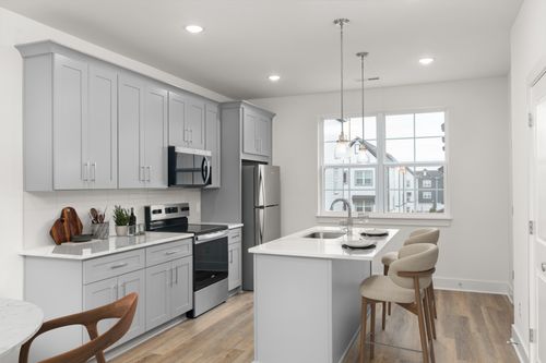 apt-113-700 N Dupont Ave, Madison, TN, 37115-0038 | Card Image