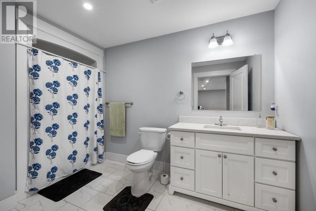 201 - 18 Gilbert Dr, Condo with 1 bedrooms, 1 bathrooms and null parking in East Royalty PE | Image 20