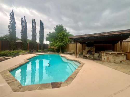 17228 Hidden Glen Drive, Dallas, TX, 75248 | Card Image