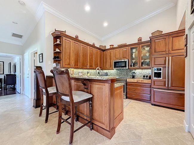 12110 Napoli Ln, Condo with 3 bedrooms, 2 bathrooms and null parking in Boynton Beach FL | Image 10
