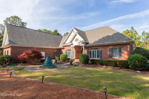 18 Abbottsford Drive, Pinehurst, NC, 28374 | Card Image