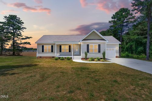 100 Carson Ct, Lillington, NC, 27546-6791 | Card Image