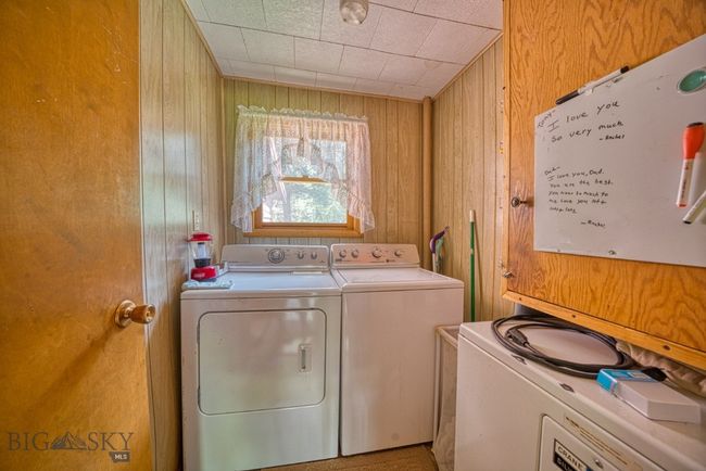 14470 Cottonwood Canyon Rd, House other with 2 bedrooms, 1 bathrooms and null parking in Bozeman MT | Image 11