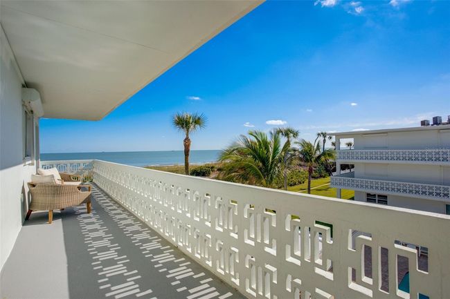 APT-312 - 4800 Ocean Beach Blvd, Condo with 2 bedrooms, 2 bathrooms and null parking in Cocoa Beach FL | Image 24
