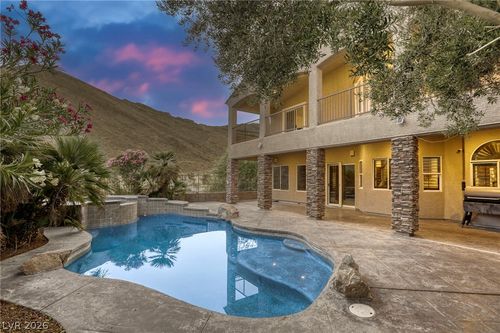 10777 Hunter Mountain Ave, Las Vegas, NV, 89129-3256 | Card Image