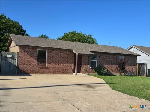 201 Clore Rd, Harker Heights, TX, 76548-1323 | Card Image