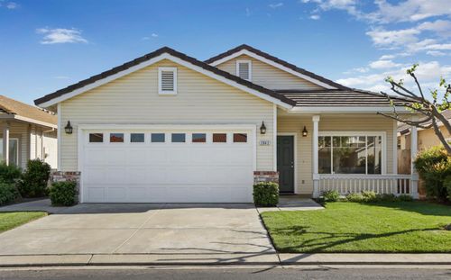 2042 Spring Blossom Lane, Turlock, CA, 95382 | Card Image