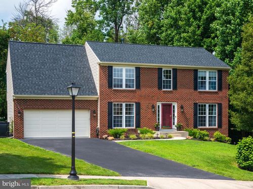 2 Huntingdon Ct, UPPER CHICHESTER, PA, 19061-2520 | Card Image