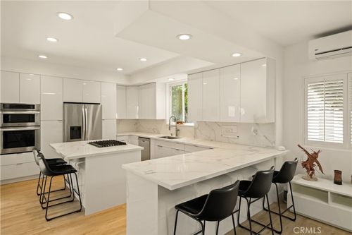 b-2406 Huntington Ln, Redondo Beach, CA, 90278-4157 | Card Image