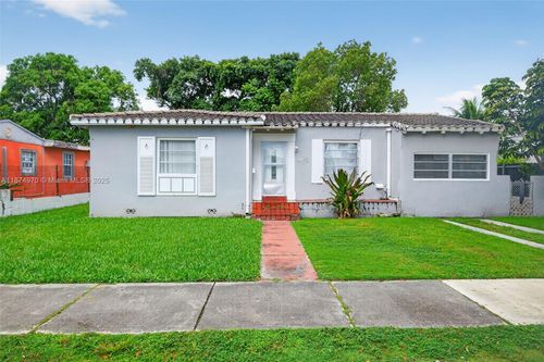 2850 Nw 4th St, Miami, FL, 33125-5048 | Card Image