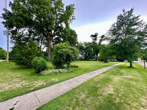 107 E Center St, MOUNT MORRIS, IL, 61054 | Card Image