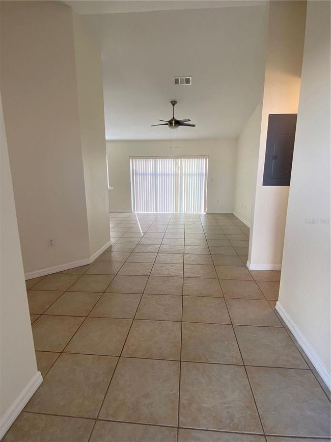 APT-3 - 180 Rotonda Blvd W, Condo with 2 bedrooms, 1 bathrooms and null parking in Rotonda West FL | Image 6