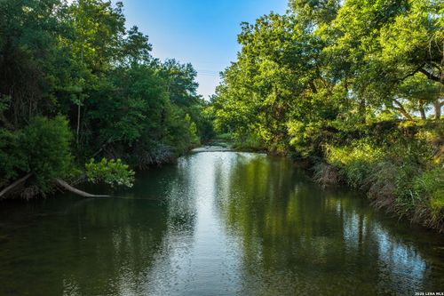 3841 W Us Highway 290, Fredericksburg, TX, 78624-3655 | Card Image