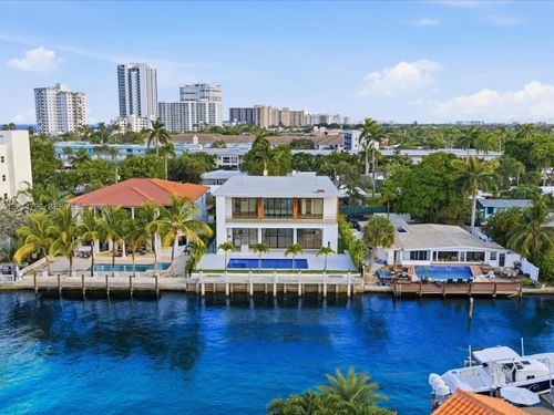 2 Sunset Ln, Pompano Beach, FL, 33062-7304 | Card Image
