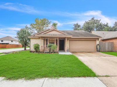 2003 Woodland Hills Drive, House other with 3 bedrooms, 2 bathrooms and null parking in Missouri City TX | Image 1