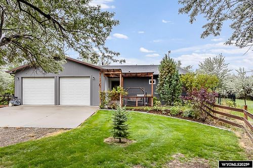 79 Ringneck Rd, Wheatland, WY, 82201-9146 | Card Image