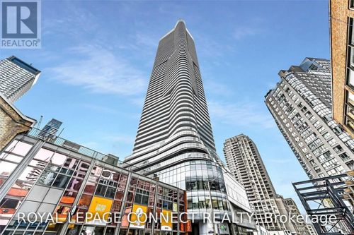 803-11 Wellesley St W, Toronto, ON, M4Y0G4 | Card Image