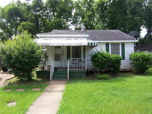 3515 Kings Ln, Alexandria, LA, 71302-4210 | Card Image