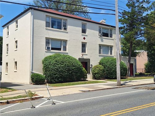 428 Hope St, Providence, RI, 02906-1649 | Card Image