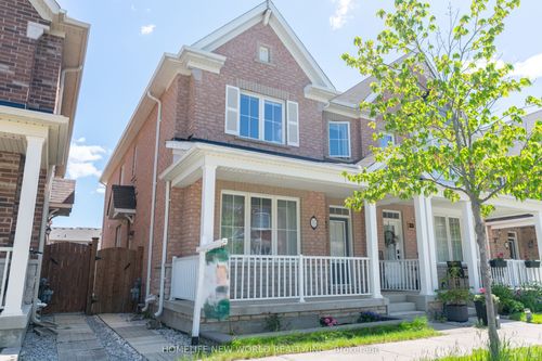 35 Cinemark Ave, Markham, ON, L6B0W2 | Card Image