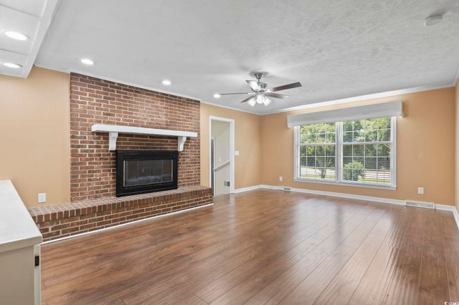 1043 S Main St, House other with 4 bedrooms, 3 bathrooms and 4 parking in Aynor SC | Image 4