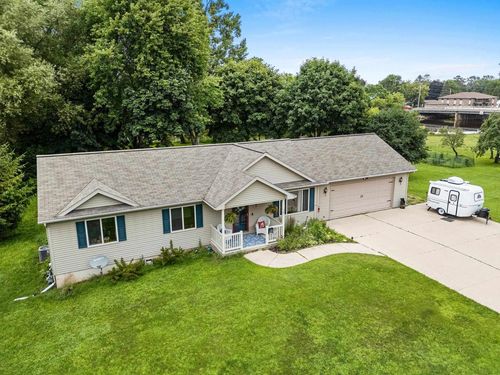 301 1st Street, Oconto, WI, 54153 | Card Image