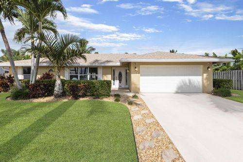 112 Segovia Avenue, Royal Palm Beach, FL, 33411 | Card Image