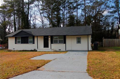 8947 Yarmouth Dr, Jonesboro, GA, 30238-4639 | Card Image