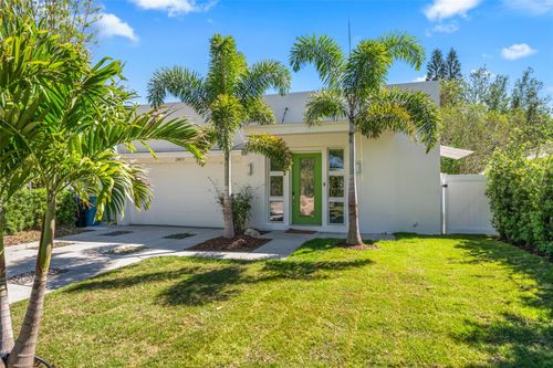 2411 Center Ave, ORLANDO, FL, 32806-4507 | Card Image