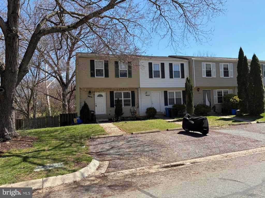 9010 Bramble Bush Ct, For Sale in Gaithersburg - eXp Realty