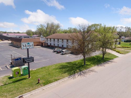 845 Highway 212 W, Granite Falls, MN, 56241-1291 | Card Image