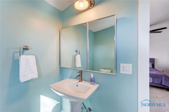 7371 West St, House other with 3 bedrooms, 3 bathrooms and null parking in Russells Point OH | Image 41